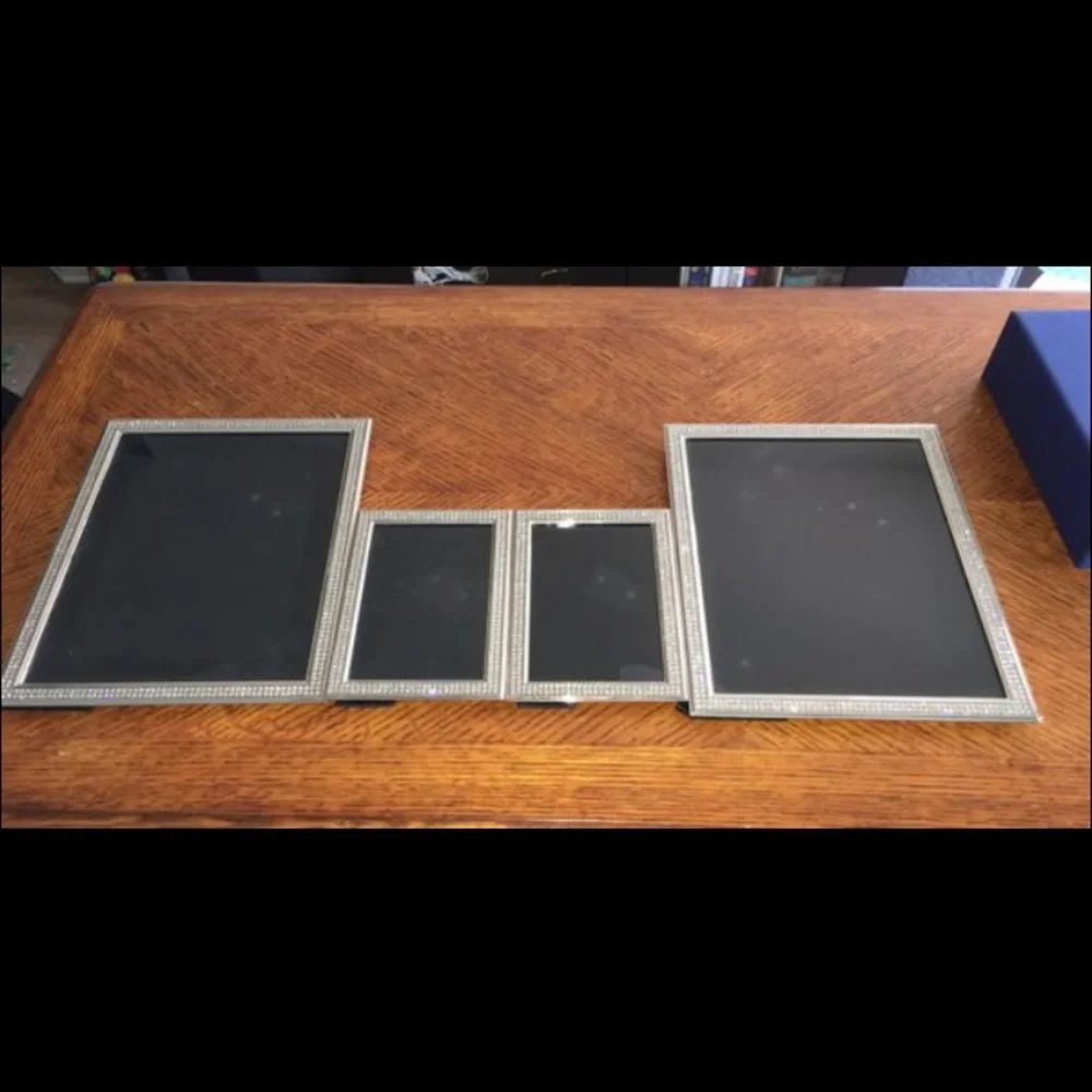 Z Gallerie 4 photo frames with sparkles like new!!